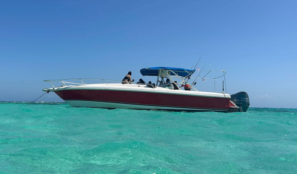 Bluecrest Cayos Cochinos Tour